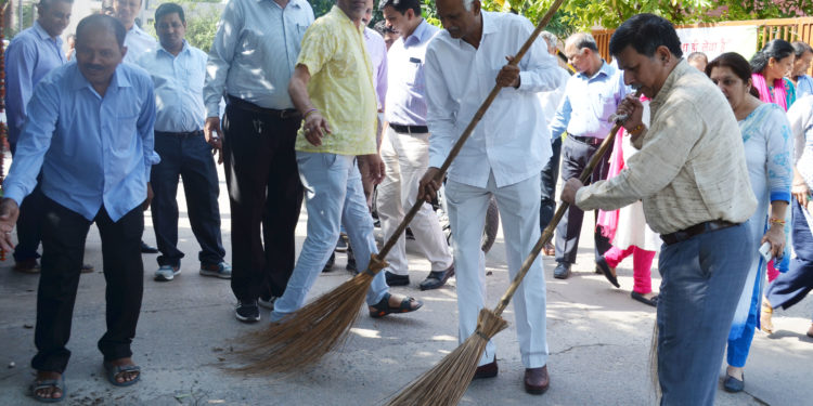 Photo of एनसीयूआई ने स्वच्छता दिवस मनाया