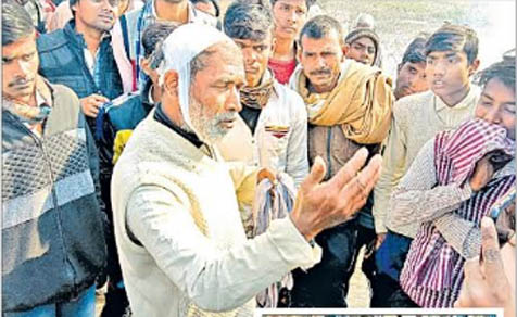 Photo of यूरिया के लिए गोलीबारी; बिस्कोमान ने घायल किसानों को दी आर्थिक मदद