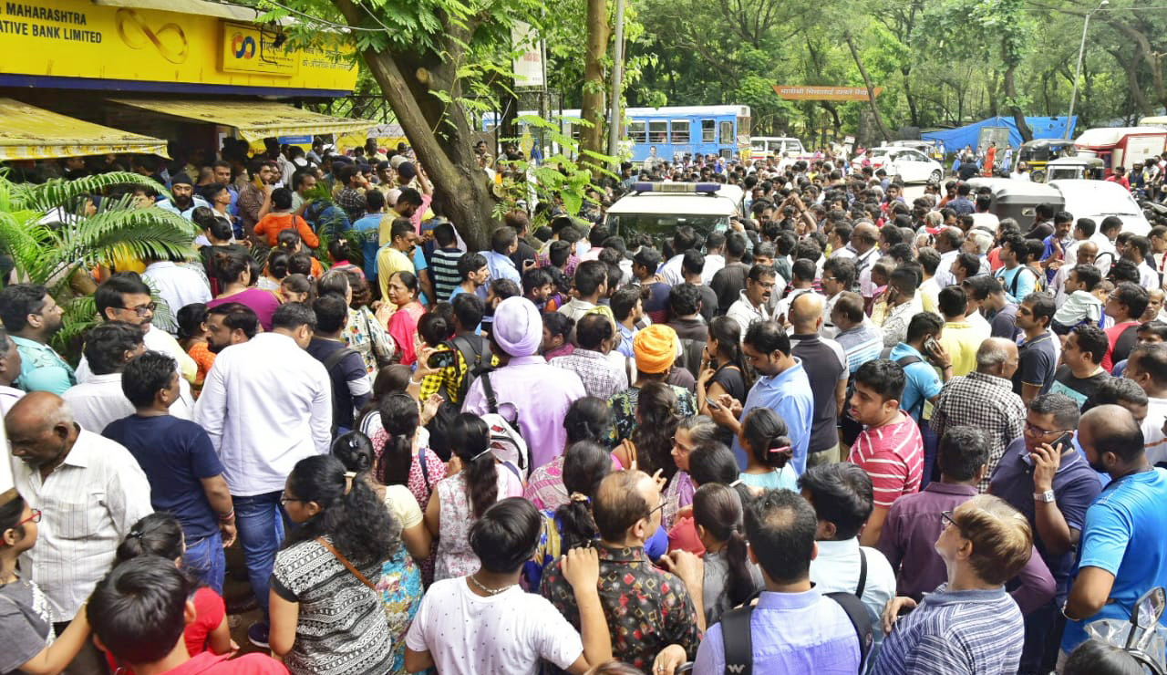 Photo of पीएमसी बैंक में आरबीआई ने निकासी की सीमा 40 हजार रुपये बढ़ाई