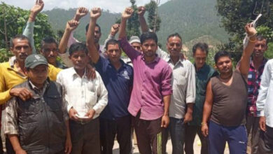 Photo of ग्रामीणों ने पिथौरागढ़ डीसीसीबी की शाखा खोलने के लिए किया आंदोलन