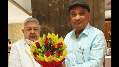 Photo of विश्वविद्यालय के सीनेट सदस्य बनने पर सुनील का अभिनंदन