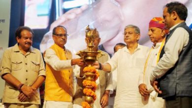 Photo of मंत्री ने किसानों के लाभ के लिए वैज्ञानिक अनुसंधान के अनुप्रयोग की वकालत