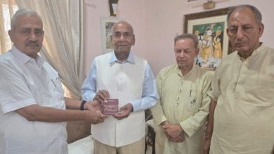 Photo of सहकार भारती ने अवस्थी को आरएसएस शताब्दी स्मृति-चिह्न किया भेंट